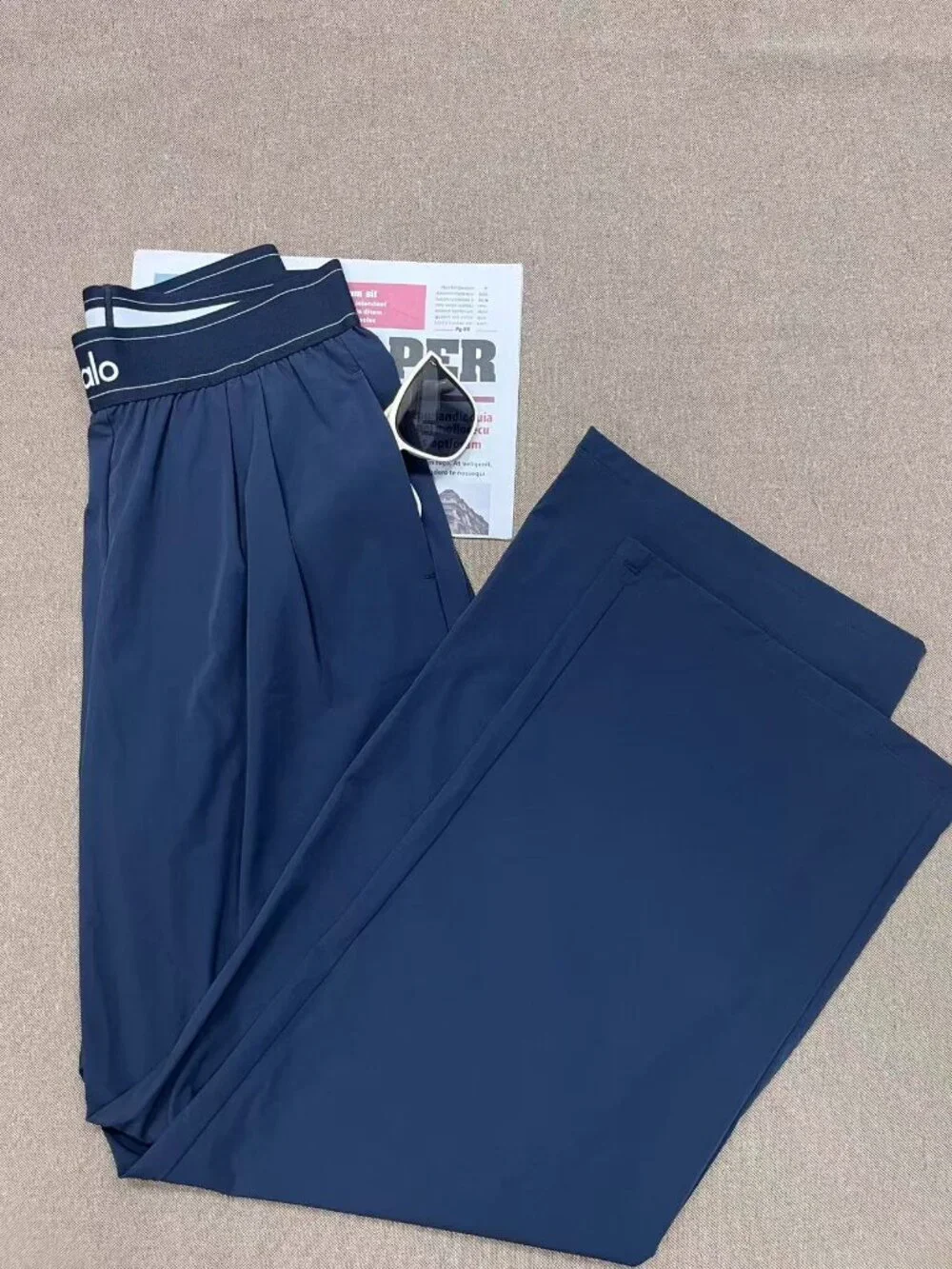 👔Alo Yoga💙A Must-Have for Ladies Suit Up Trouser (Regular) NWT🔥